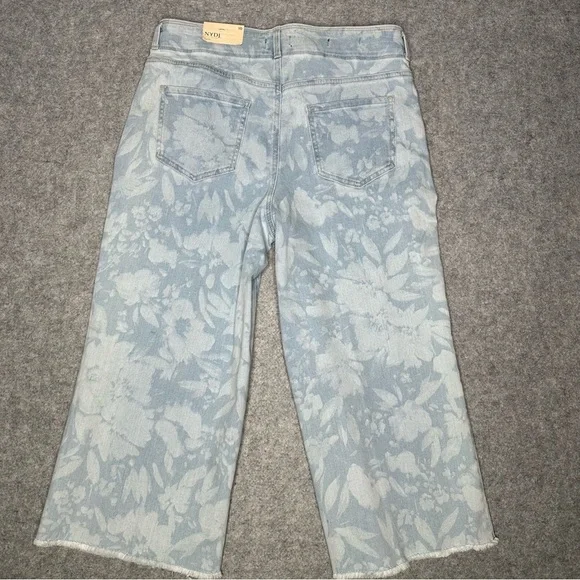 NYDJ Major Marian Annabella Print Capri Jean. Sz: 10 - Picture 5 of 14